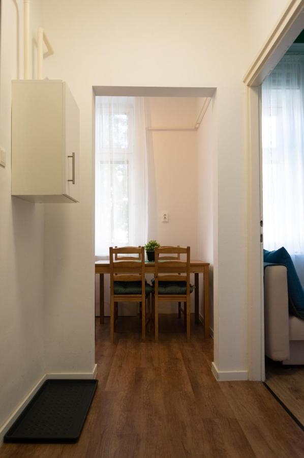 Silentium City Apartman Sárvár Sarvar Exterior foto